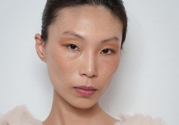 Si buscas labios jugosos a los 50, estos bálsamos labiales son los mejores: recomendados por expertos